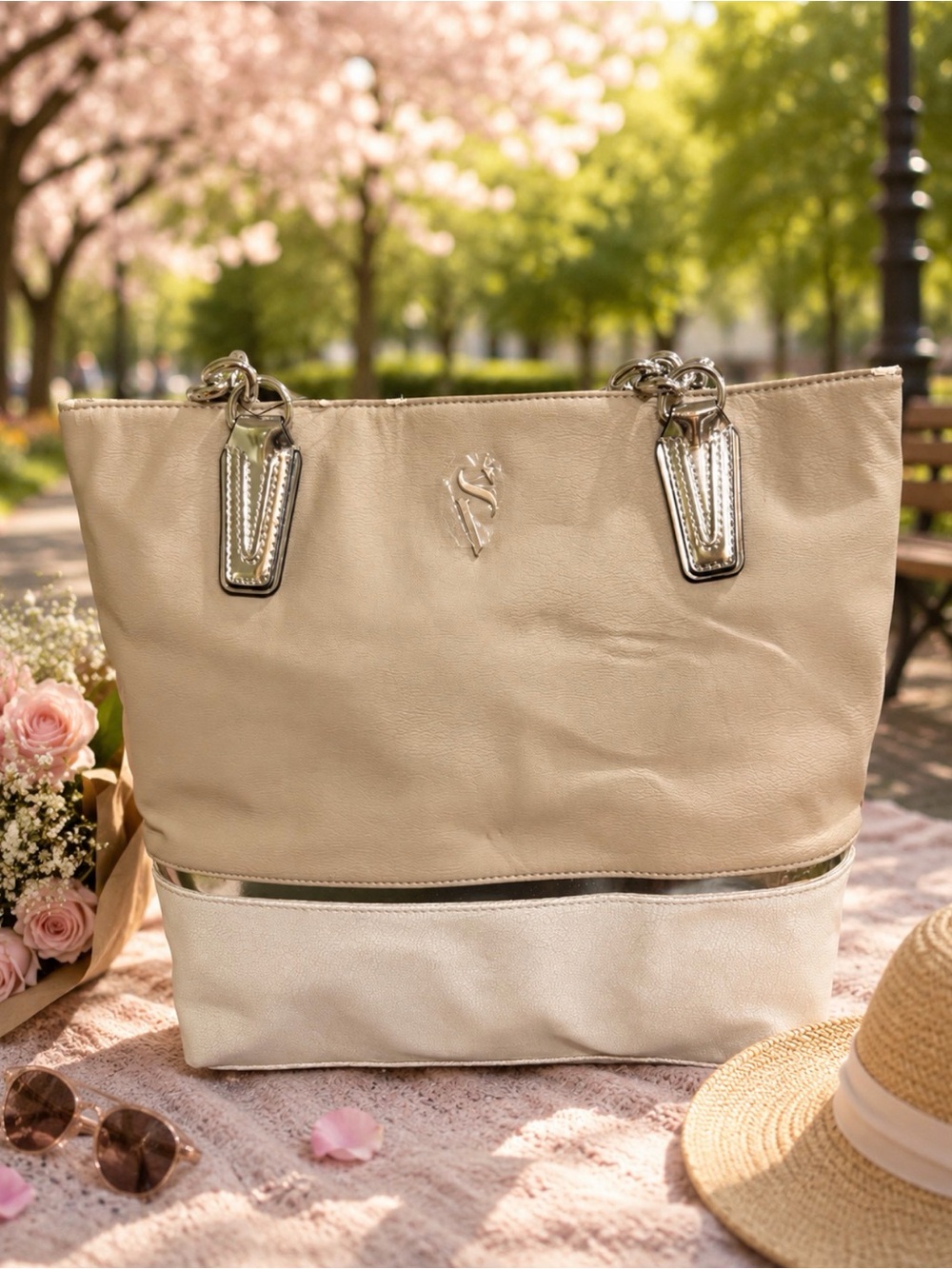 Simply Vera Vera Wang Beige and Cream Tote with Silver Accents